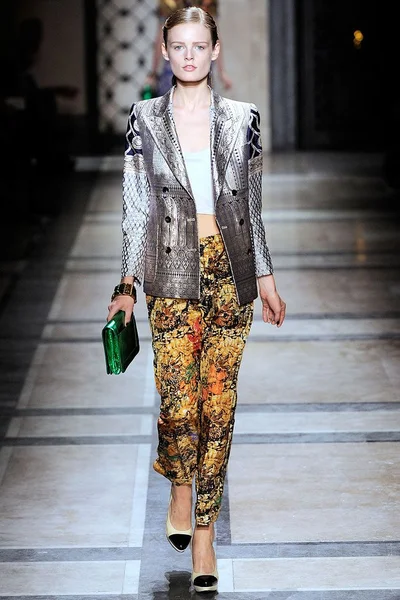 Look 47